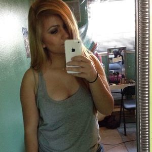 Meet your Posher, Kathia